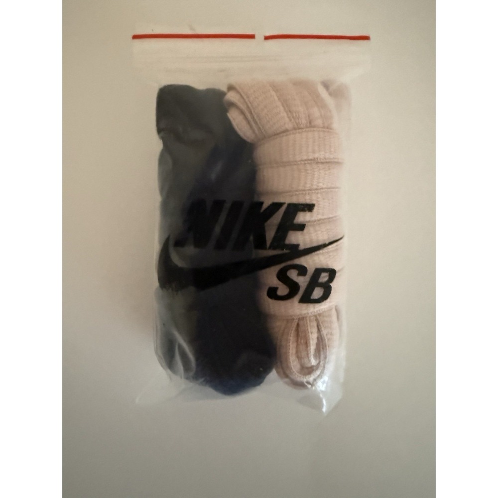 Nike SB Dunk Black/Pink Laces Replacement Shoelaces